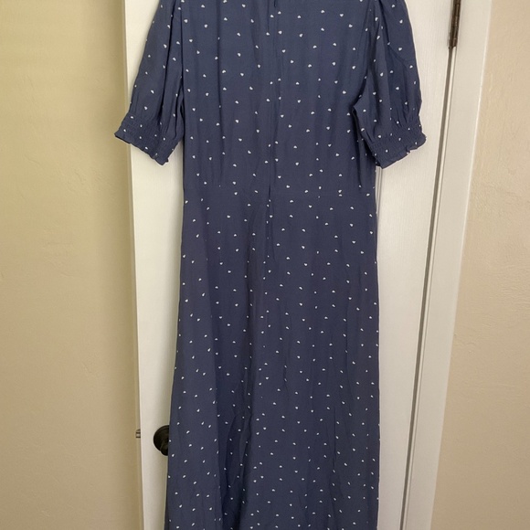 Loft Heart Smocked Cuff Midi Dress NWT size 10 - Picture 2 of 6